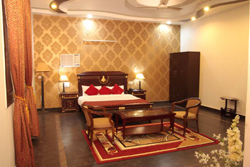 Drive in 24 Hotel Moradabad Presidential Suite